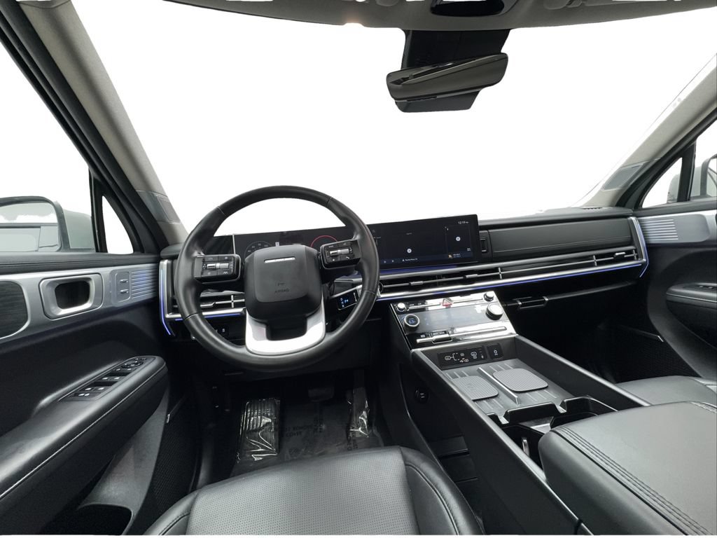Used 2025 Hyundai Santa Fe Limited FWD image 39