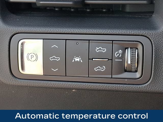 Used 2026 GMC Sierra EV Denali AWD/4WD image 9