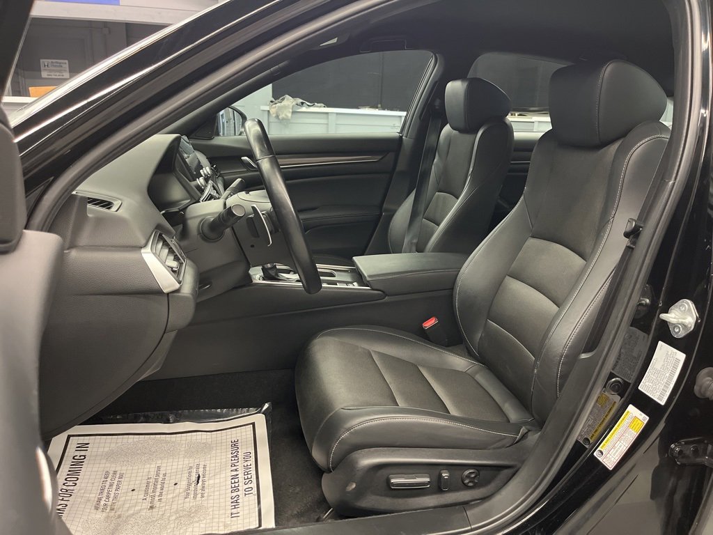 Used 2022 Honda Accord Sport image 11