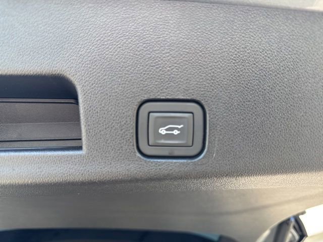 Used 2026 Buick Enclave Preferred AWD/4WD image 24