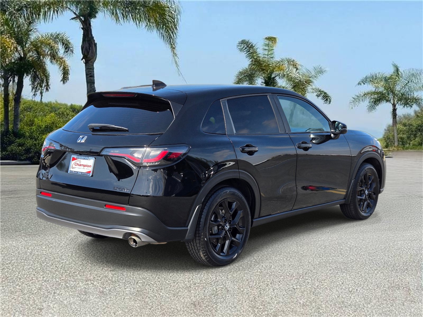 Used 2024 Honda HR-V Sport image 4