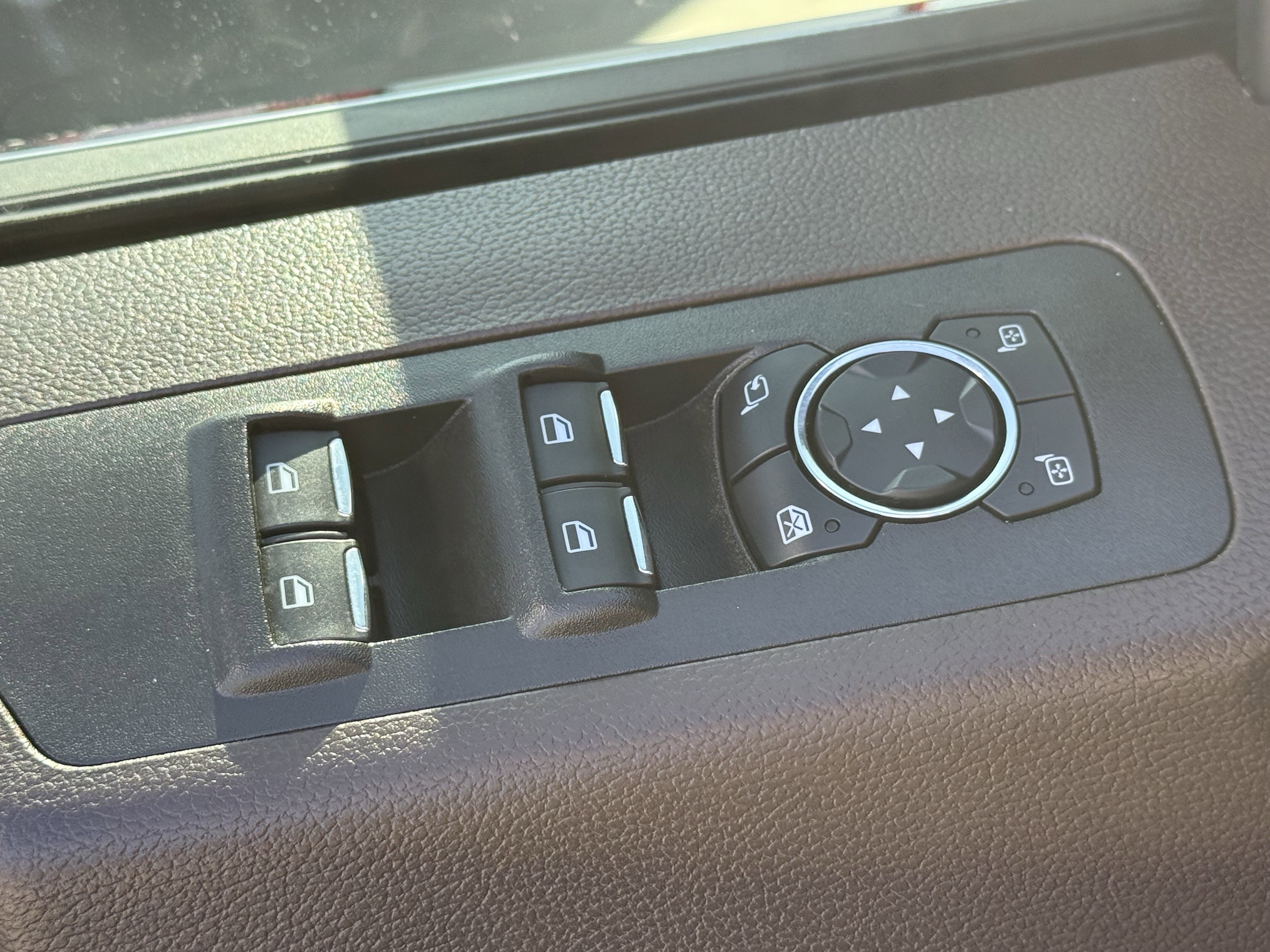 Used 2018 Ford F150 King Ranch w/ Equipment Group 601A Luxury image 27