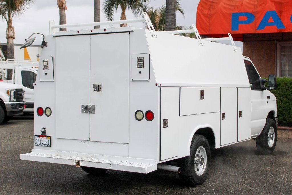 Used 2014 Ford E-350 and Econoline 350 Super Duty w/ Power Windows & Locks Group RWD image 13