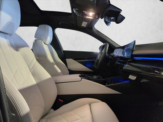 Used 2026 BMW 530i xDrive image 21