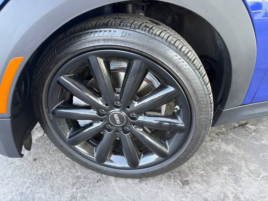 Used 2021 MINI Cooper S w/ Driver Assistance Package FWD image 5