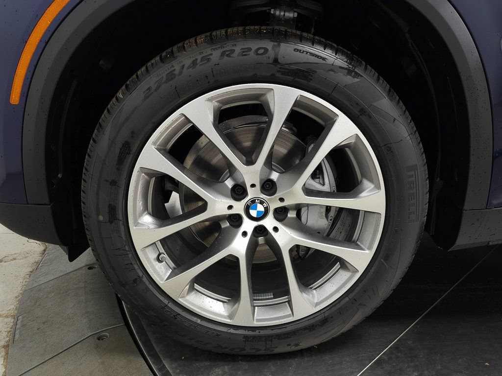 Used 2026 BMW X5 xDrive40i w/ Premium Package AWD/4WD image 7