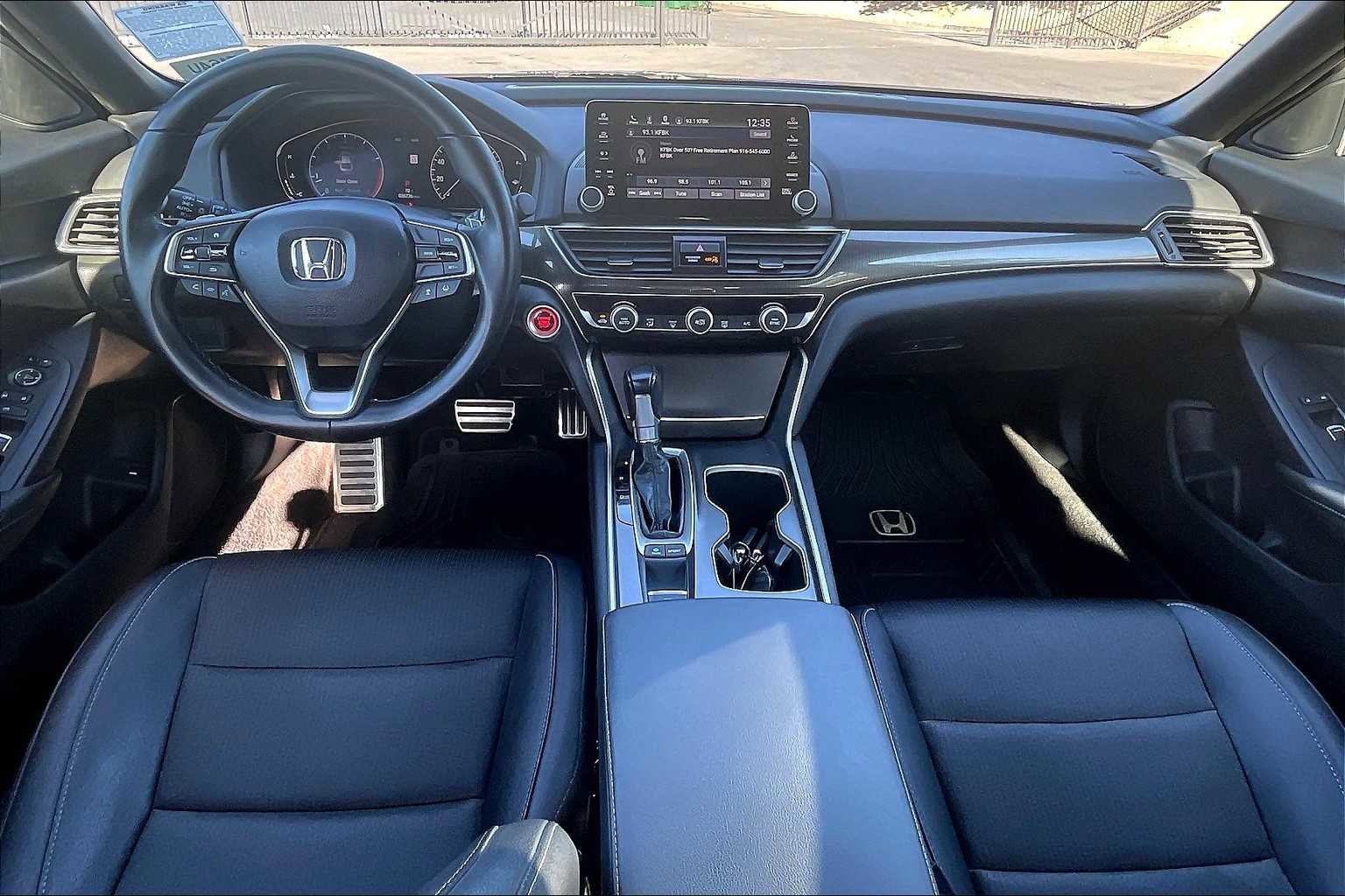 Used 2020 Honda Accord Sport image 18
