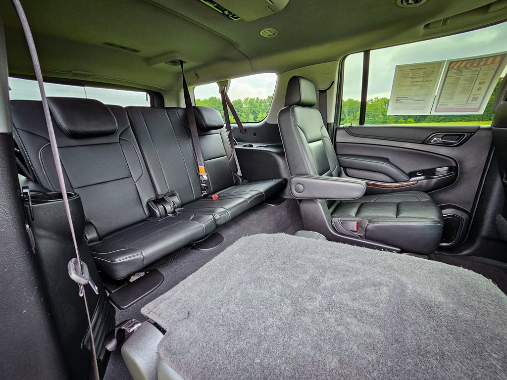 Used 2019 Chevrolet Suburban LT AWD/4WD image 44