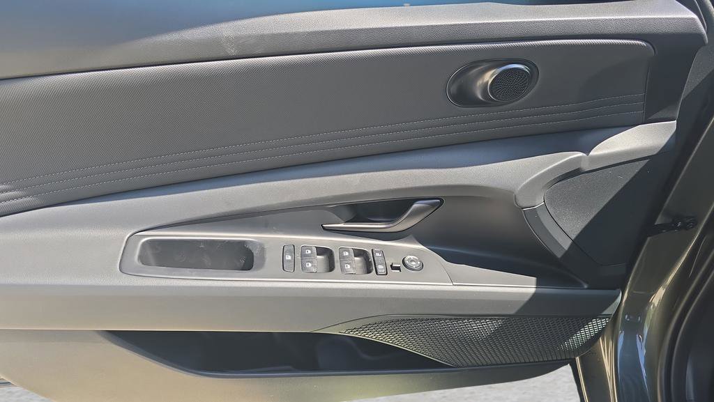 New 2026 Hyundai Elantra Sport FWD image 29