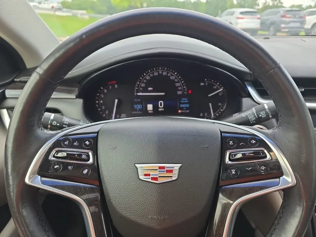 Used 2017 Cadillac XTS Luxury w/ Driver Awareness Package FWD image 17