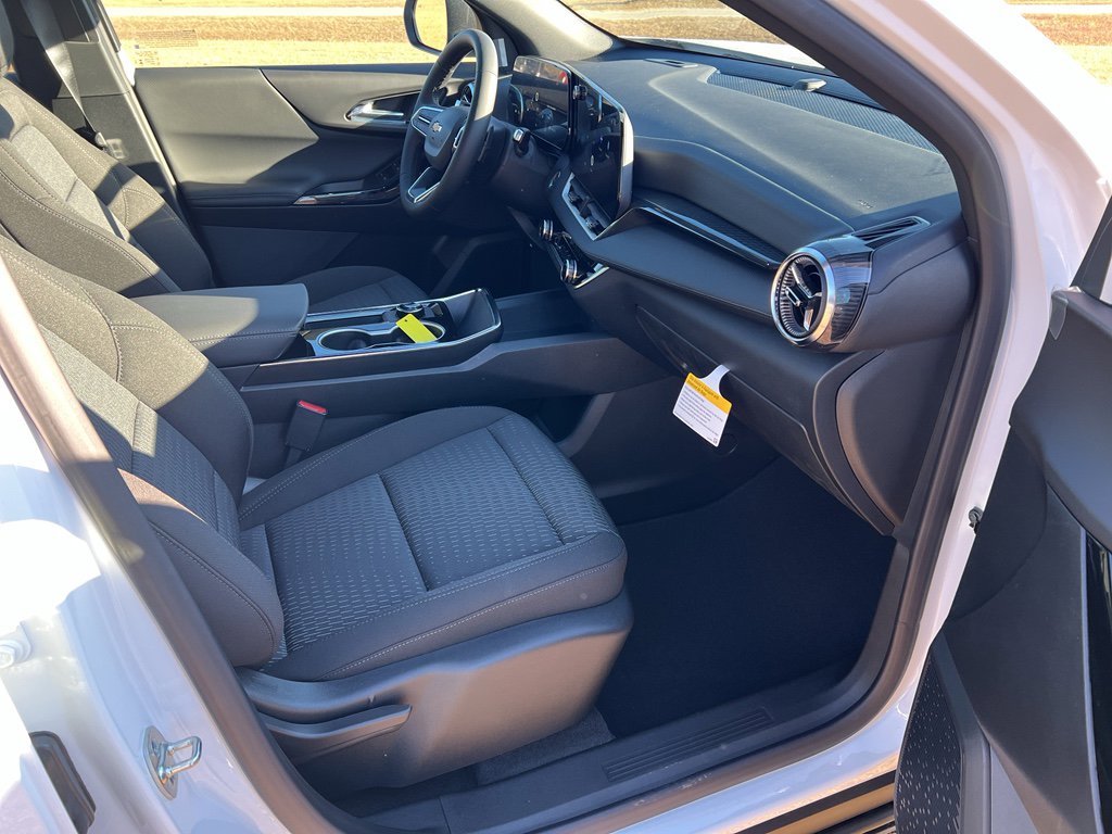 New 2026 Chevrolet Equinox LT image 25