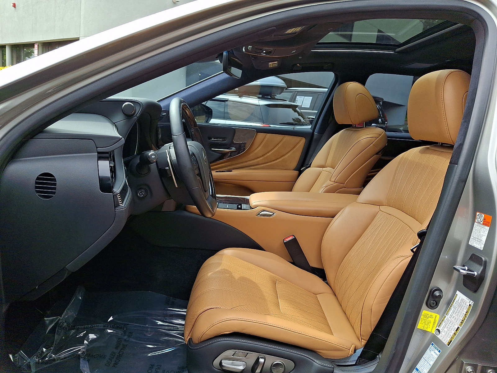 Used 2021 Lexus LS 500 AWD w/ Interior Upgrade Package image 13