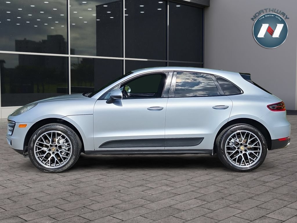 Used 2015 Porsche Macan S AWD/4WD image 2