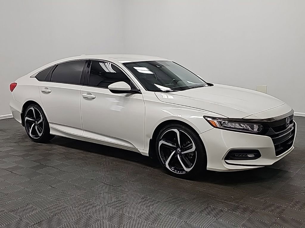Used 2019 Honda Accord Sport image 1