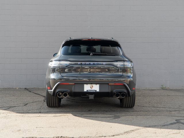 New 2026 Porsche Macan image 6