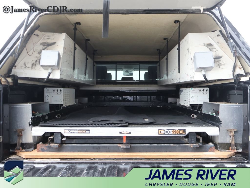 Used 2017 RAM 2500 Big Horn w/ Sport Appearance Group AWD/4WD image 14