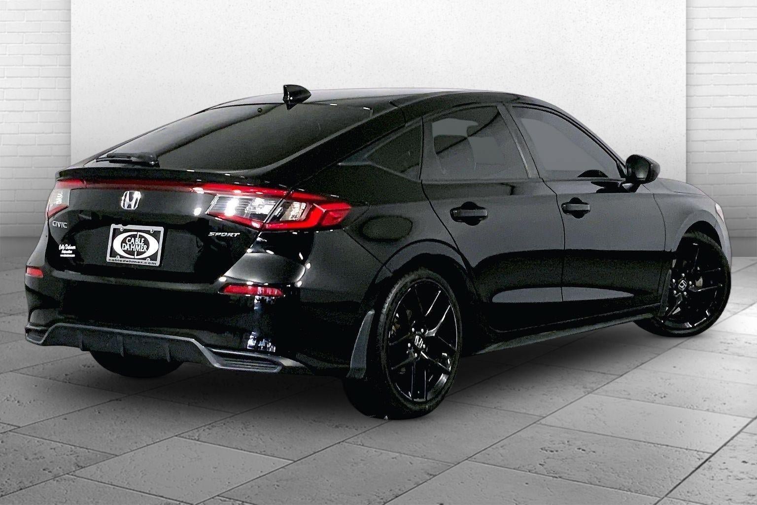 Used 2023 Honda Civic Sport image 13