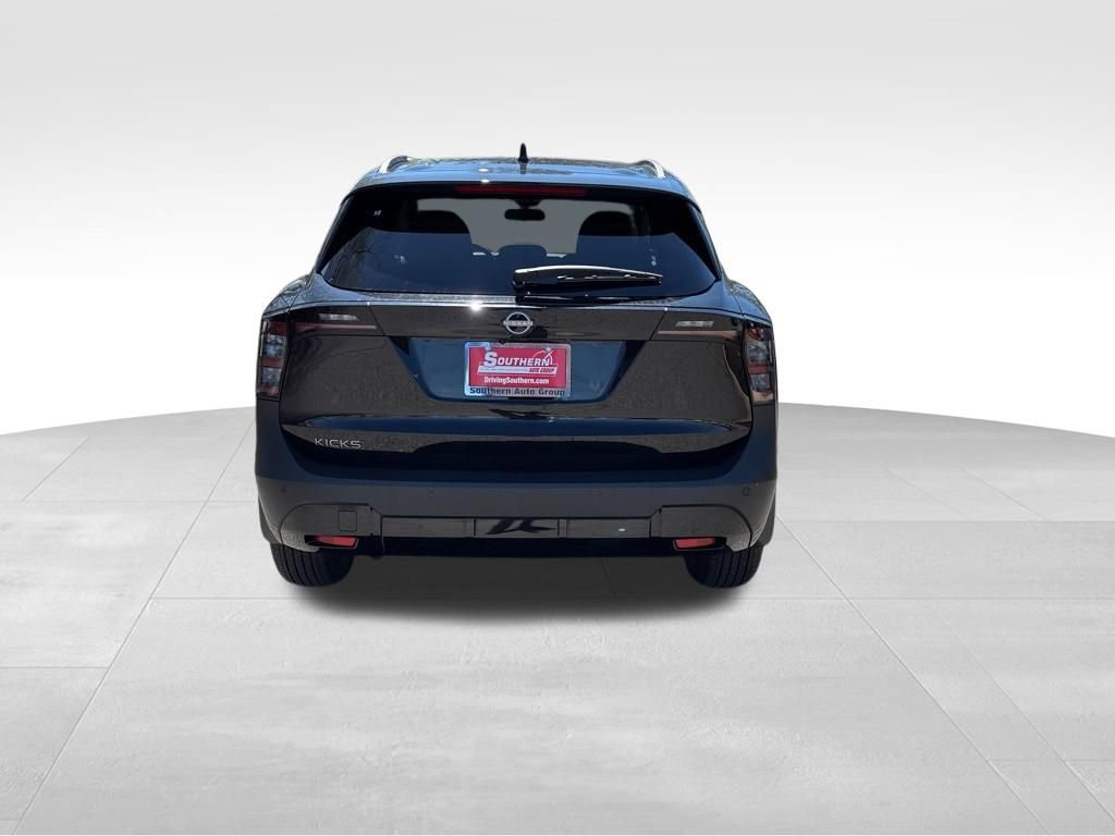 New 2026 Nissan Kicks SV w/ SV Premium Package image 3