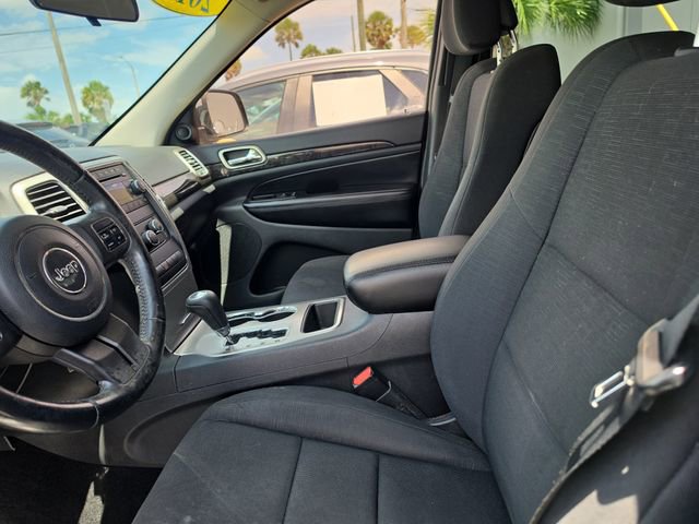 Used 2011 Jeep Grand Cherokee Laredo RWD image 14