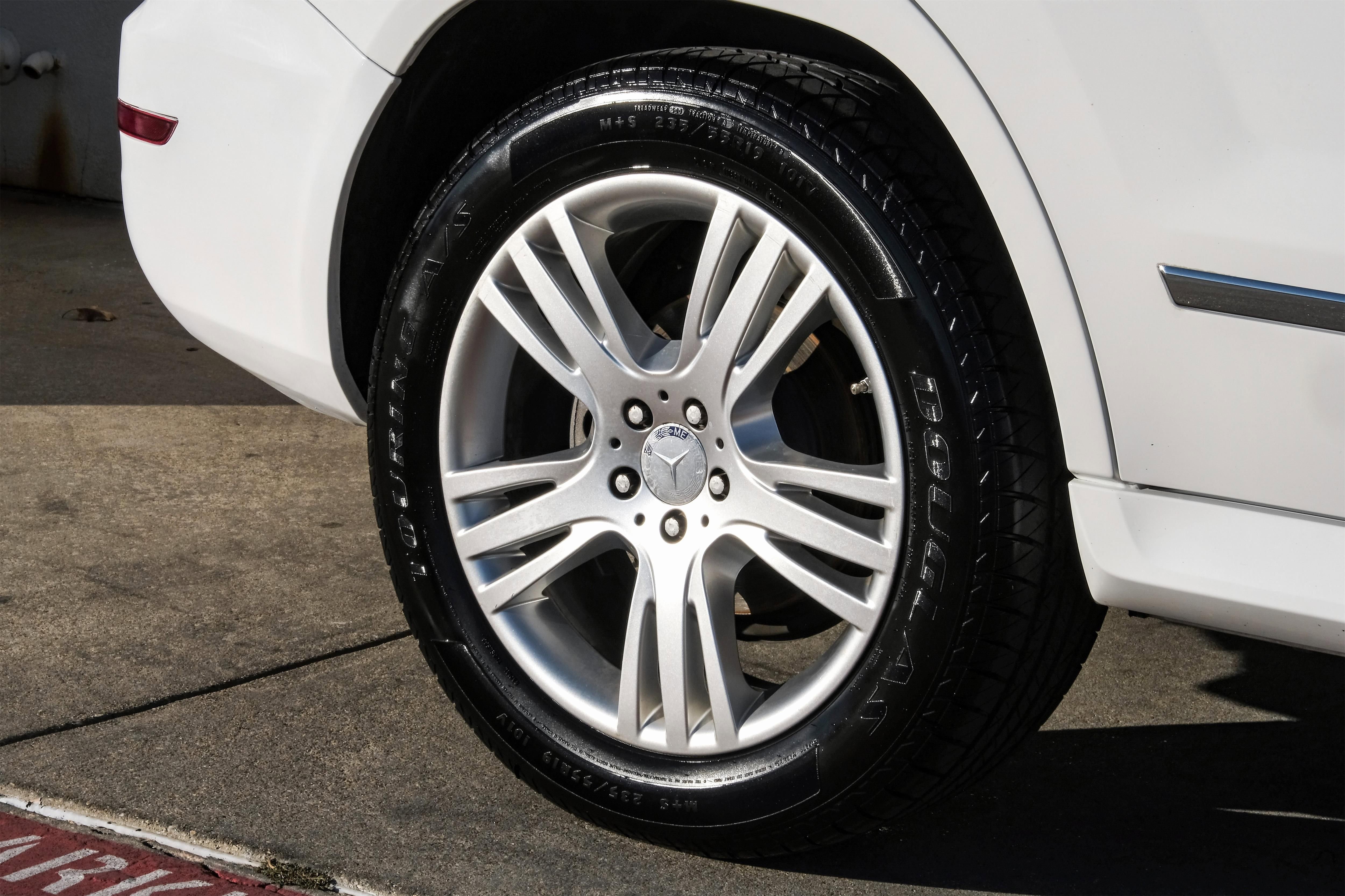 Used 2013 Mercedes-Benz GLK 350 2WD image 52