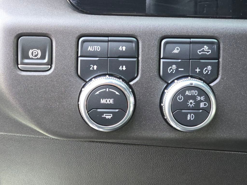 Used 2024 GMC Sierra 1500 SLT w/ SLT Premium Plus Package image 25