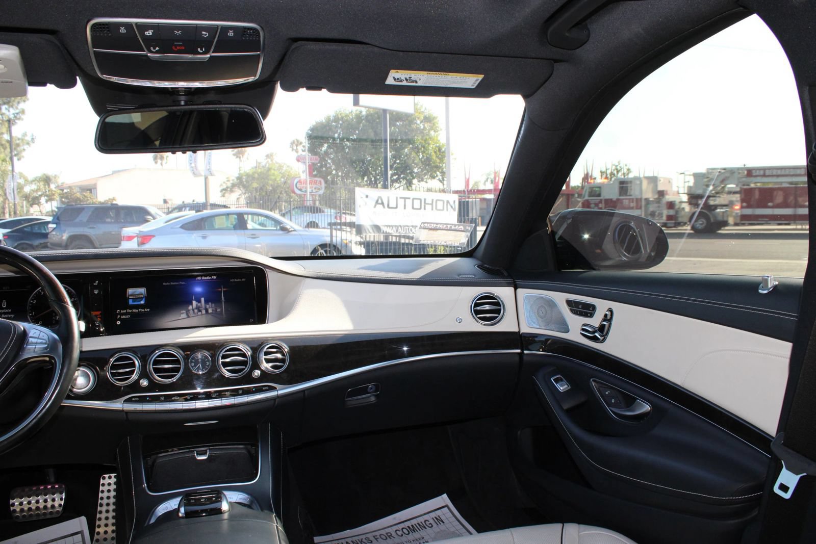Used 2015 Mercedes-Benz S 550 Sedan image 25
