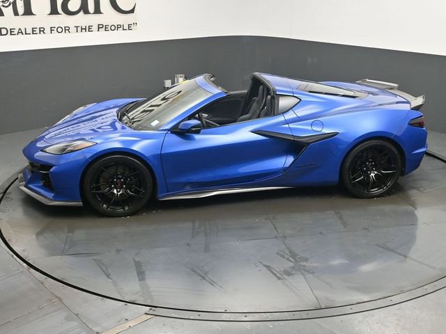 Used 2023 Chevrolet Corvette Z06 RWD image 58