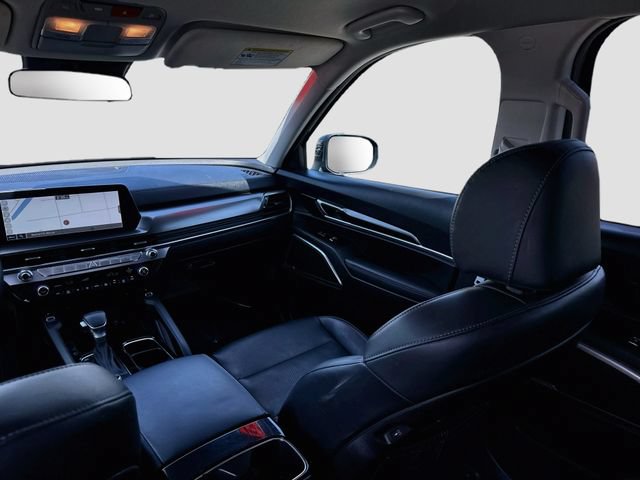 Used 2024 Kia Telluride S FWD image 23