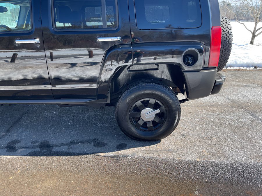 Used 2008 HUMMER H3 Luxury w/ Chrome Appearance Package image 36