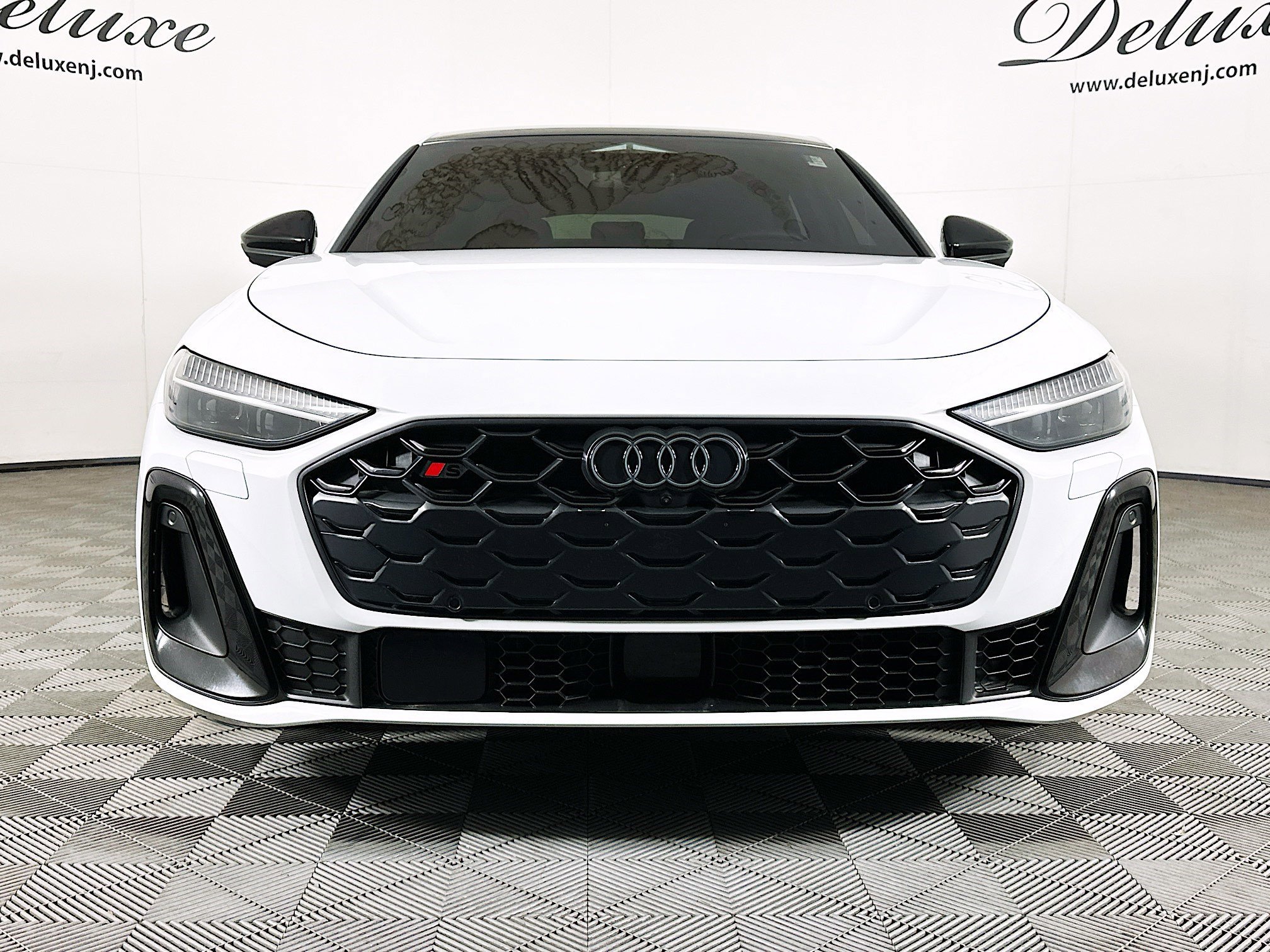 Used 2025 Audi S5 Premium Plus w/ Premium Plus Package AWD/4WD image 2