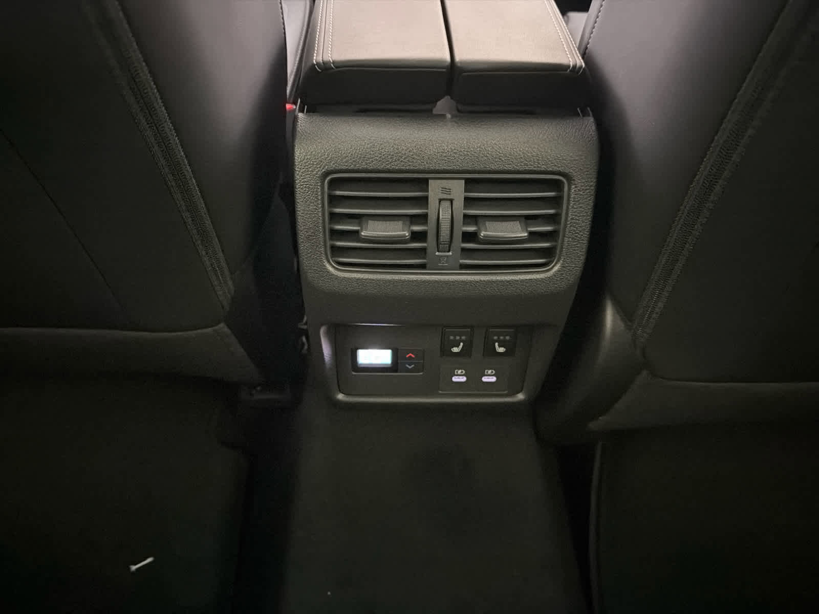 New 2026 Nissan Rogue Platinum w/ Tech Package image 21