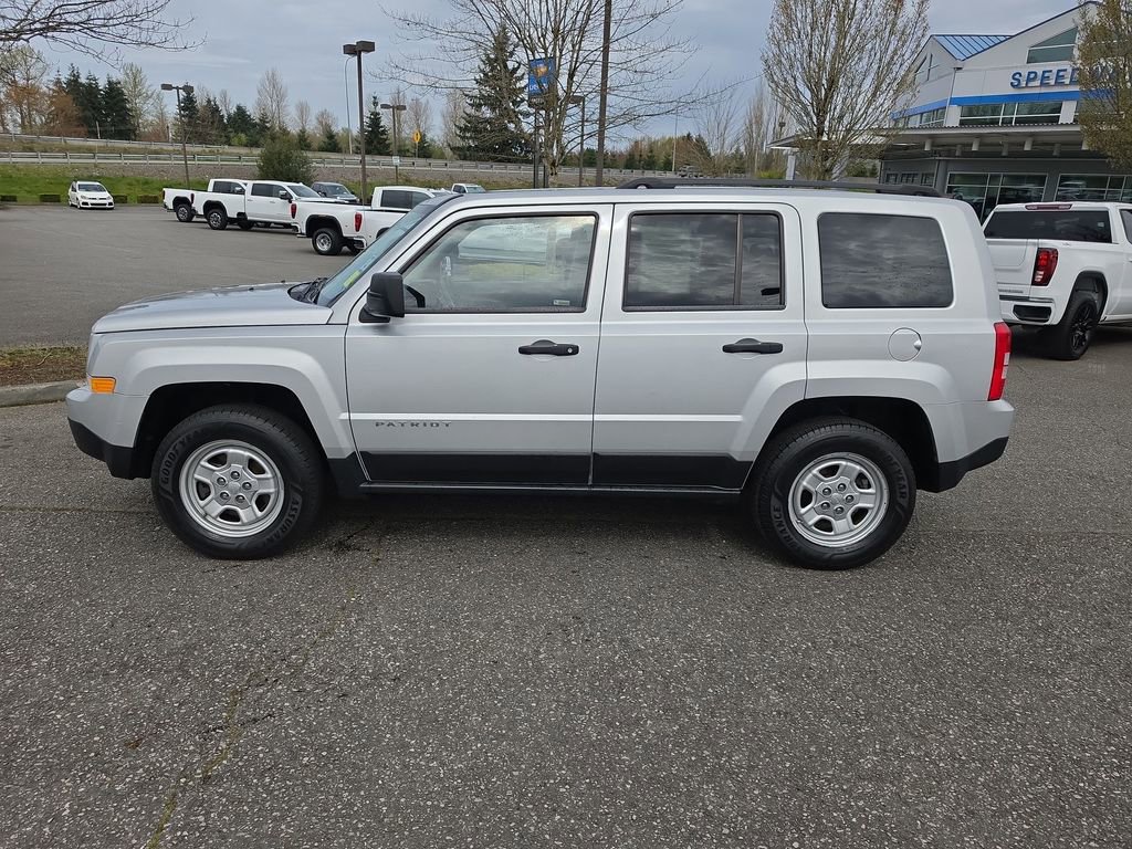 Used 2012 Jeep Patriot Sport AWD/4WD image 3