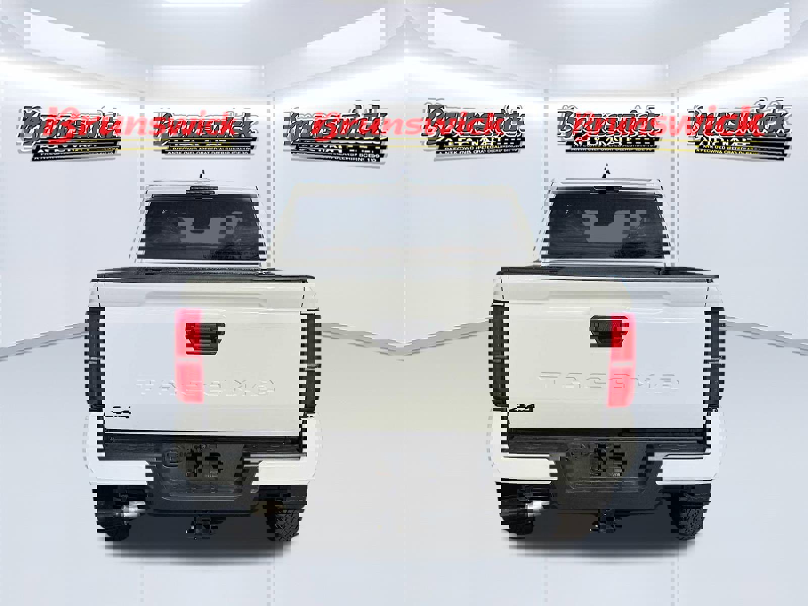 New 2025 Toyota Tacoma TRD Off-Road image 5