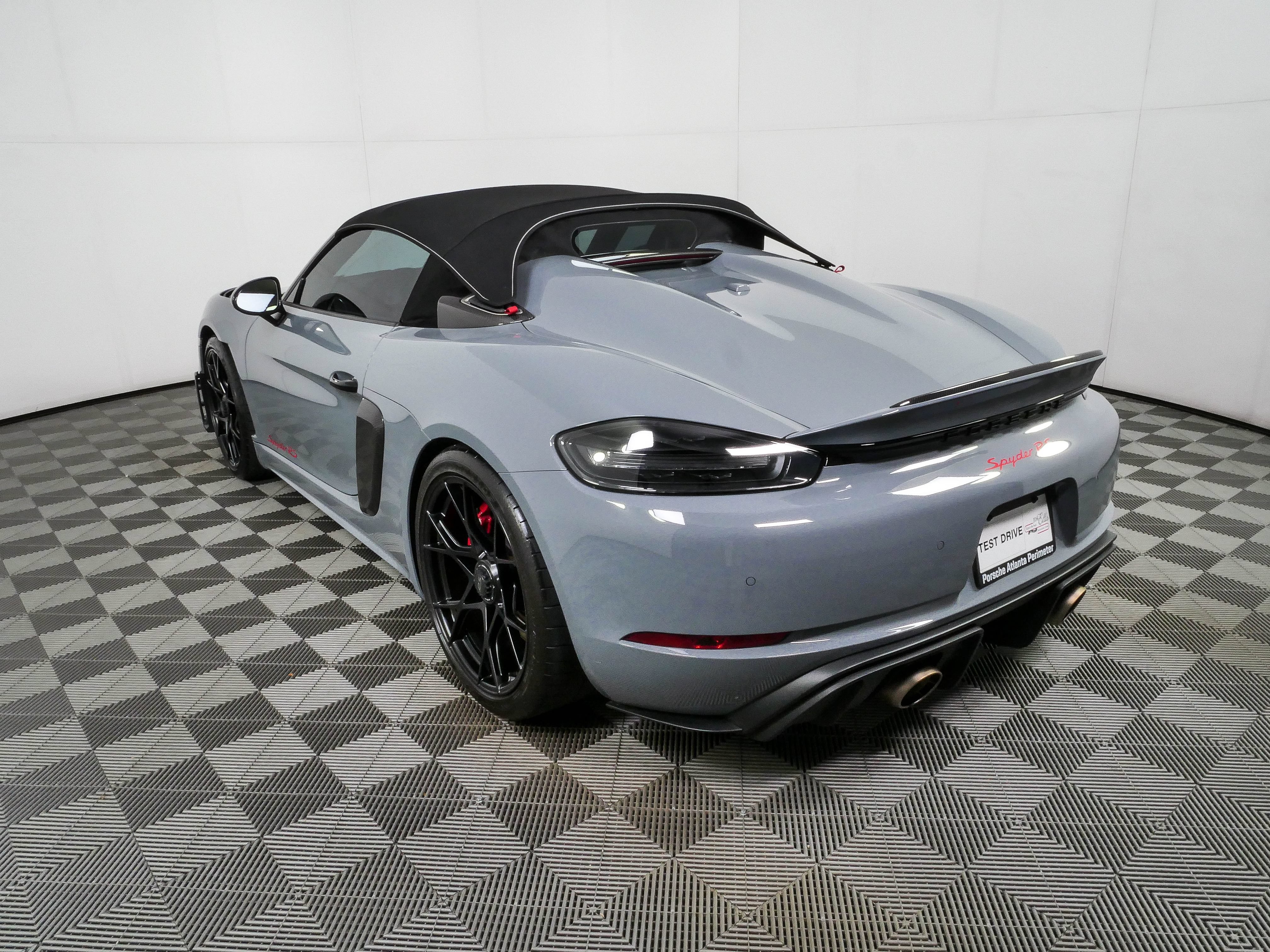 Certified 2024 Porsche 718 Boxster Spyder RS w/ Weissach Package RWD image 3