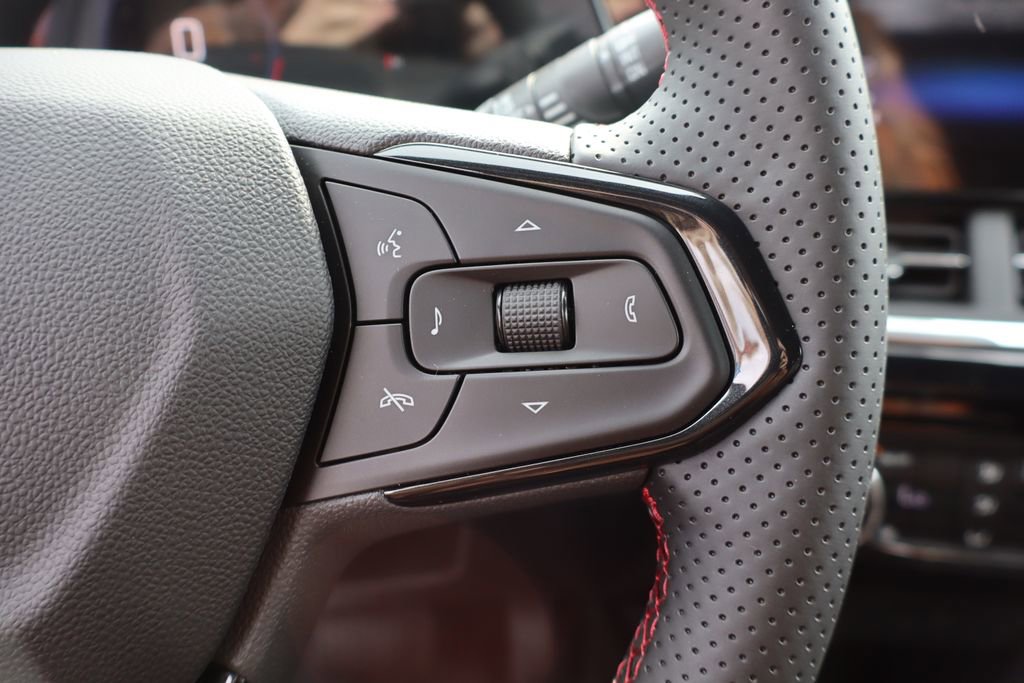 New 2026 Chevrolet Trax RS w/ Driver Confidence Package FWD image 15