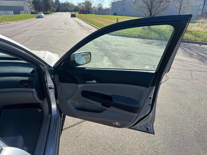 Used 2012 Honda Accord LX image 30