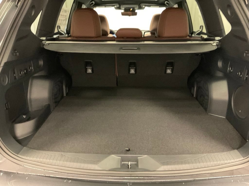New 2026 Subaru Forester Touring AWD/4WD image 30
