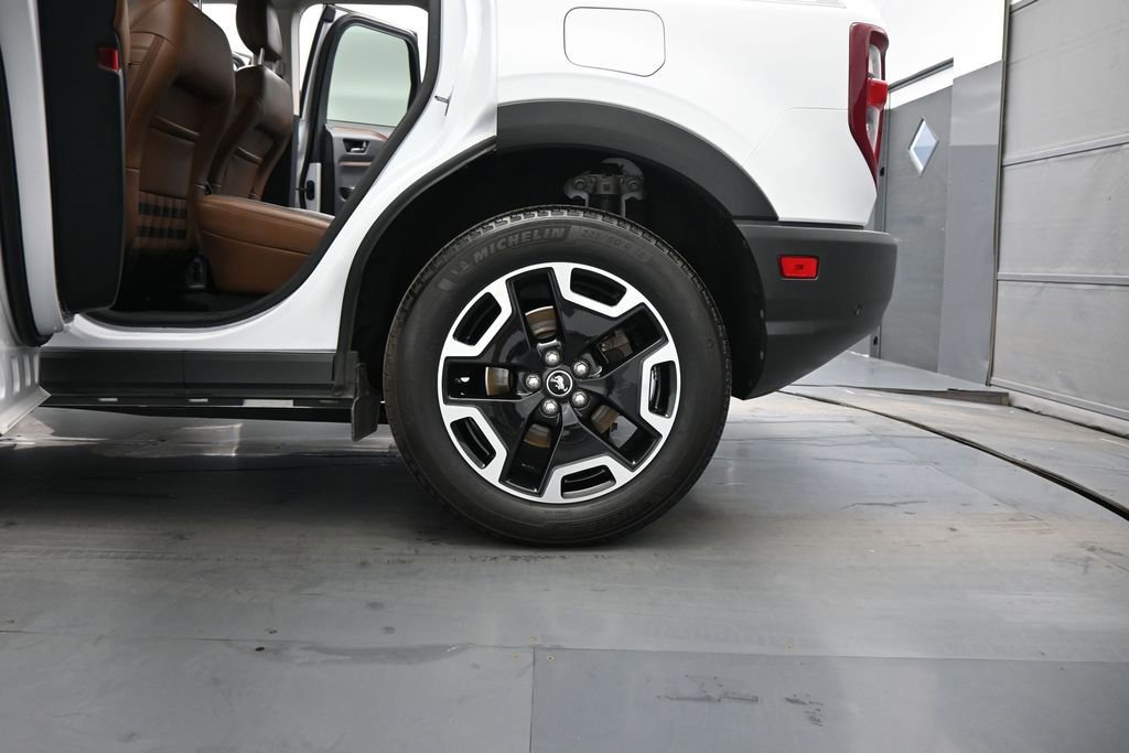 Certified 2024 Ford Bronco Sport Outer Banks w/ Topo Graphic Package AWD/4WD image 21