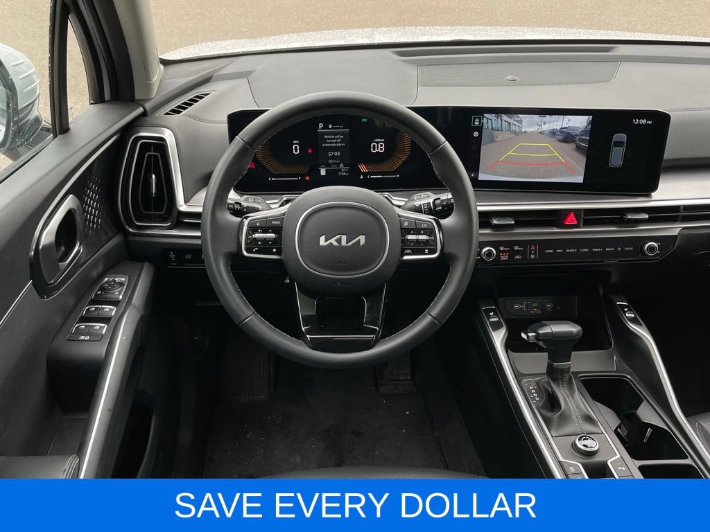 Used 2024 Kia Sorento EX w/ Panoramic Sunroof Package FWD image 10