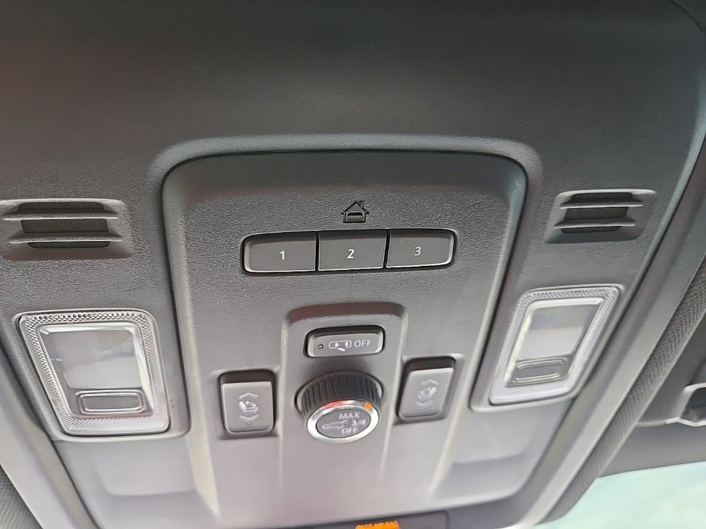 Used 2021 Chevrolet Tahoe High Country image 70