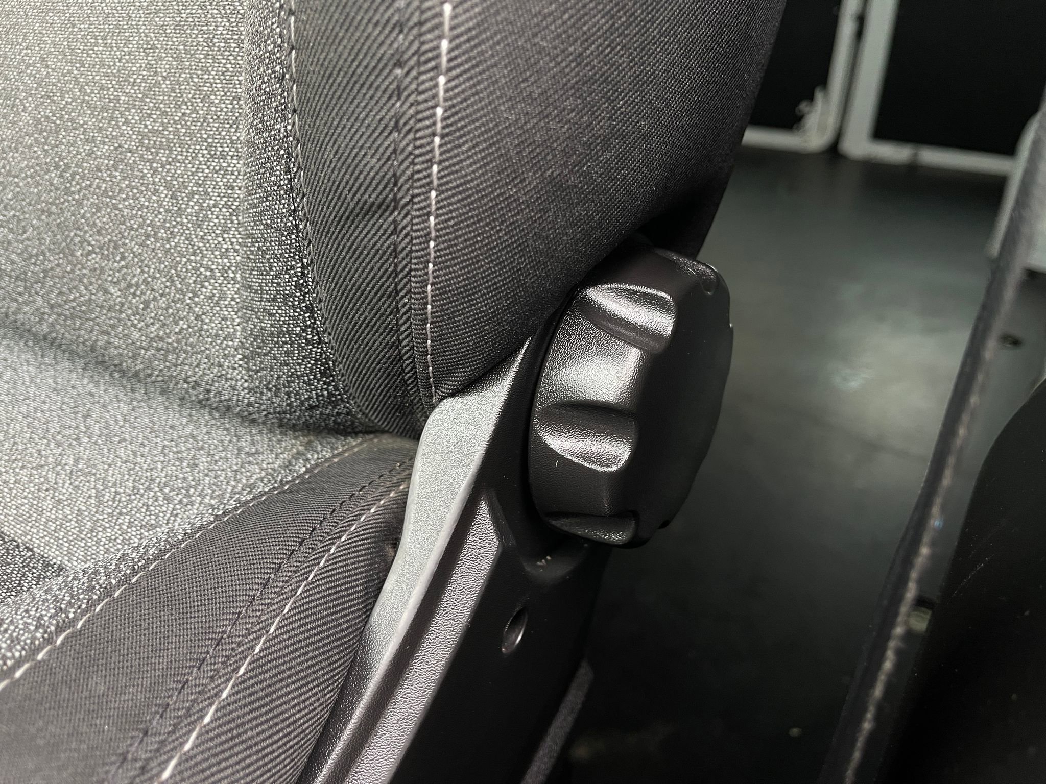 Used 2023 RAM ProMaster 2500 FWD image 14