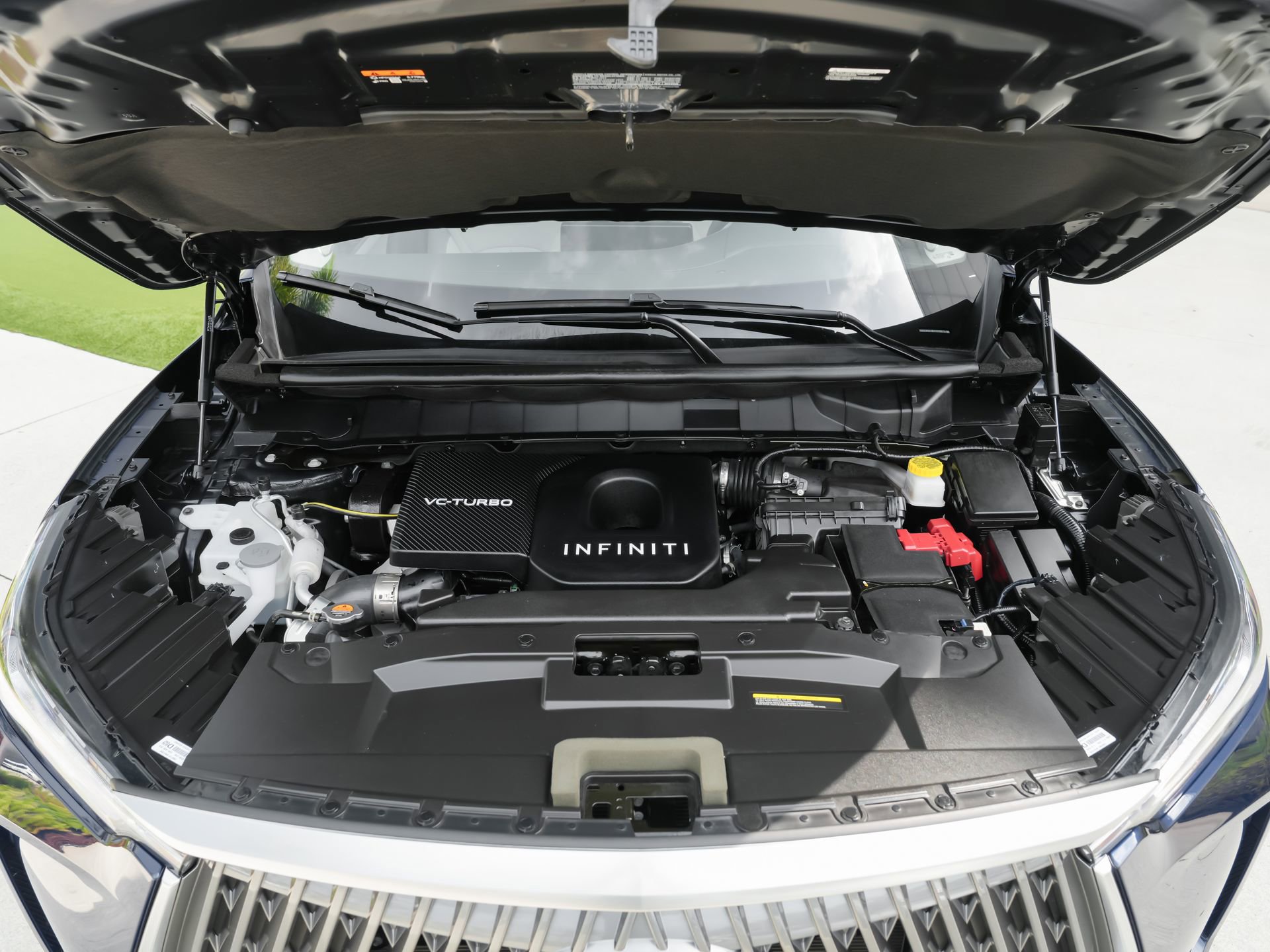 Certified 2026 INFINITI QX60 Luxe w/ Cargo Package FWD image 44