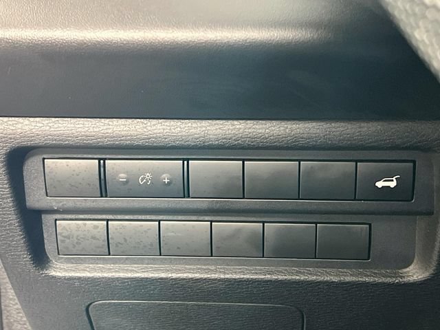 Used 2022 Mitsubishi Outlander SEL AWD/4WD image 10