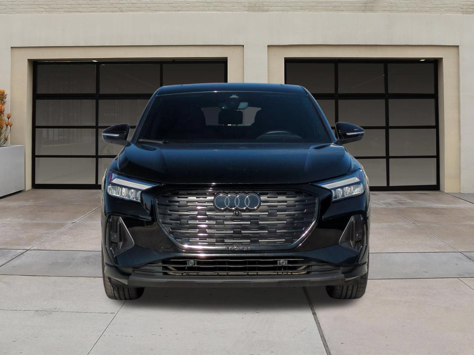 Used 2024 Audi Q4 e-tron Premium Plus w/ Premium Plus AWD/4WD image 6