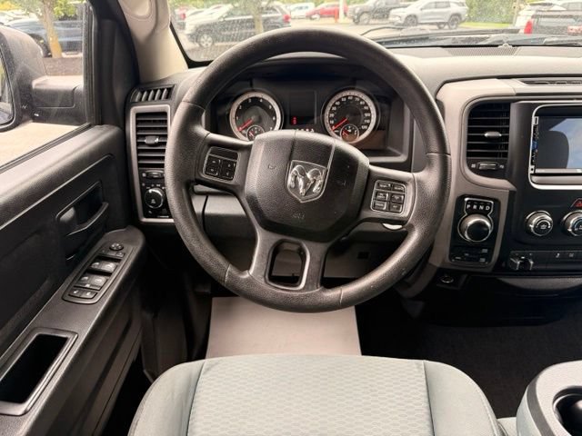 Used 2014 RAM 1500 Express AWD/4WD image 19