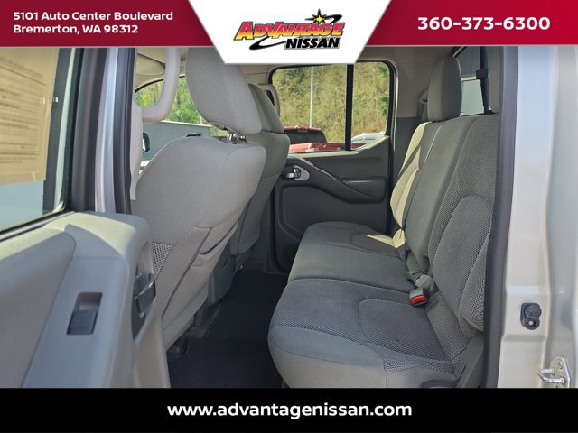 Used 2018 Nissan Frontier SV image 19