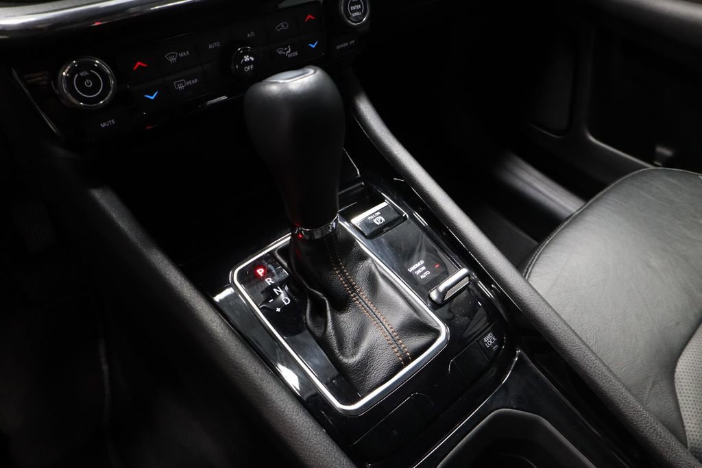 Used 2022 Jeep Compass Limited image 34