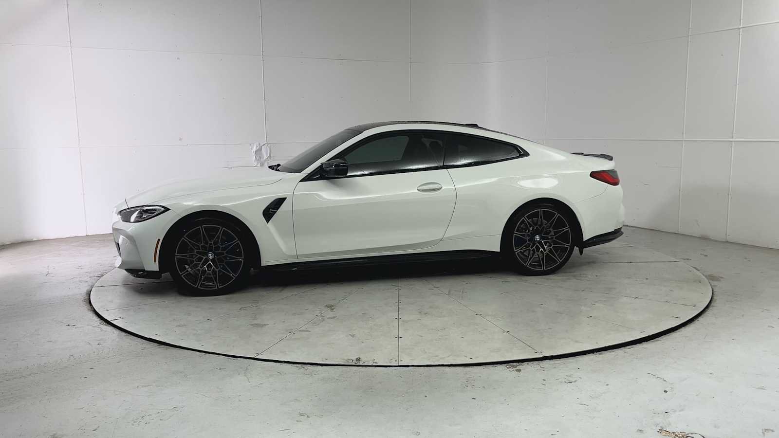 Used 2024 BMW M4 xDrive Competition AWD/4WD image 5