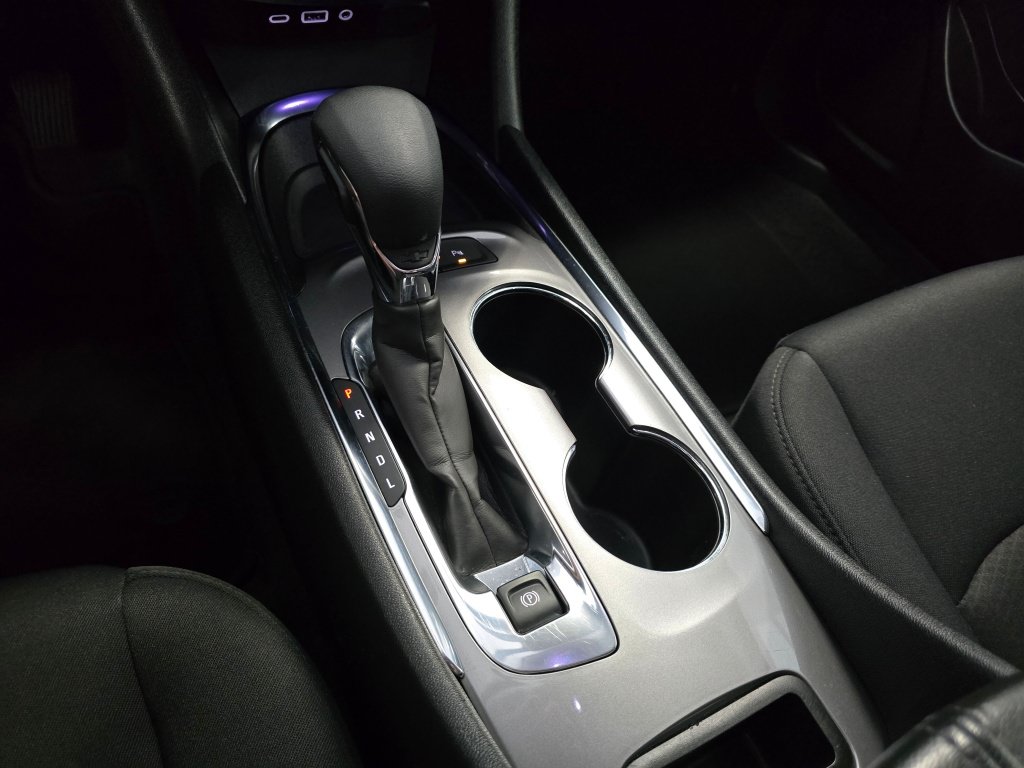 Used 2024 Chevrolet Malibu LT FWD image 32