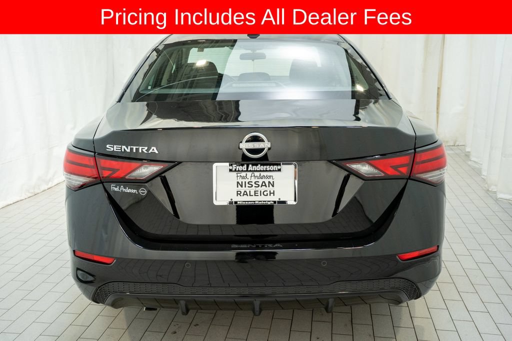 Used 2025 Nissan Sentra SV w/ All-Weather Package FWD image 4